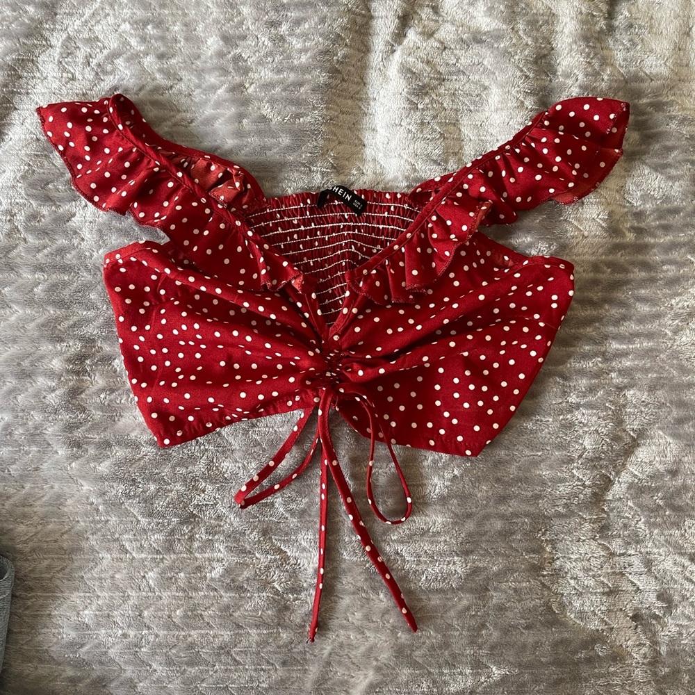 NWOT Cropped front tie blouse